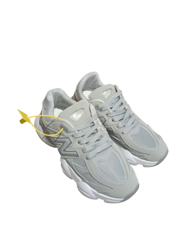 Baskets New Balance 9060 Tendance - Sneakers Chunky pour Femme